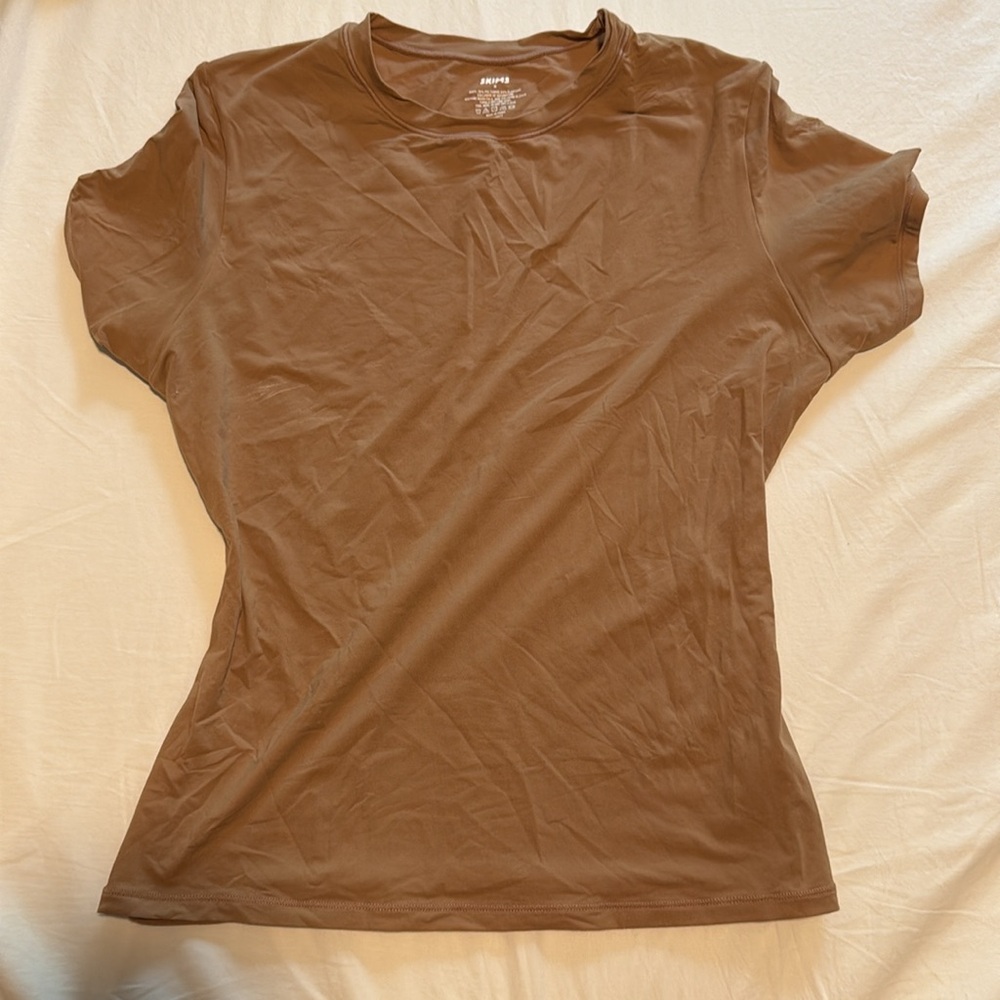 4 SKIMS fits everybody tops - Picture 4 of 4
